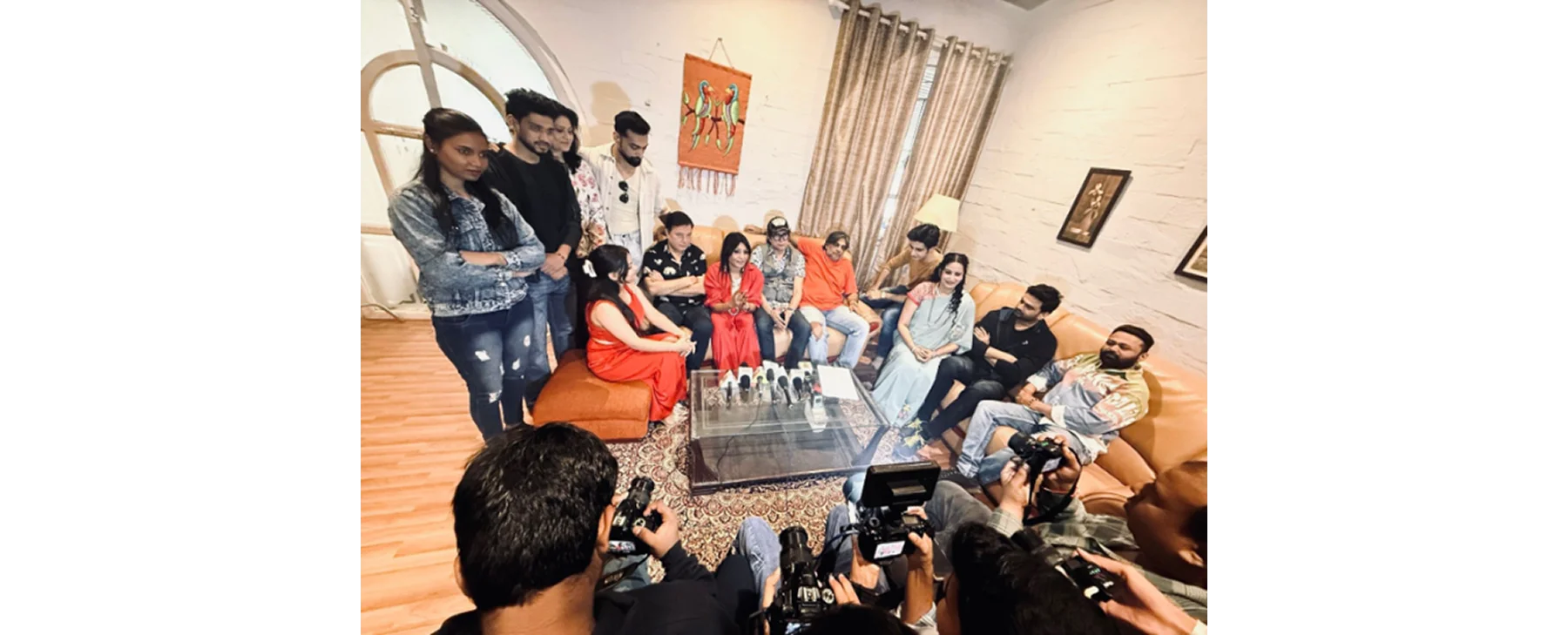 Chain2Bollywood